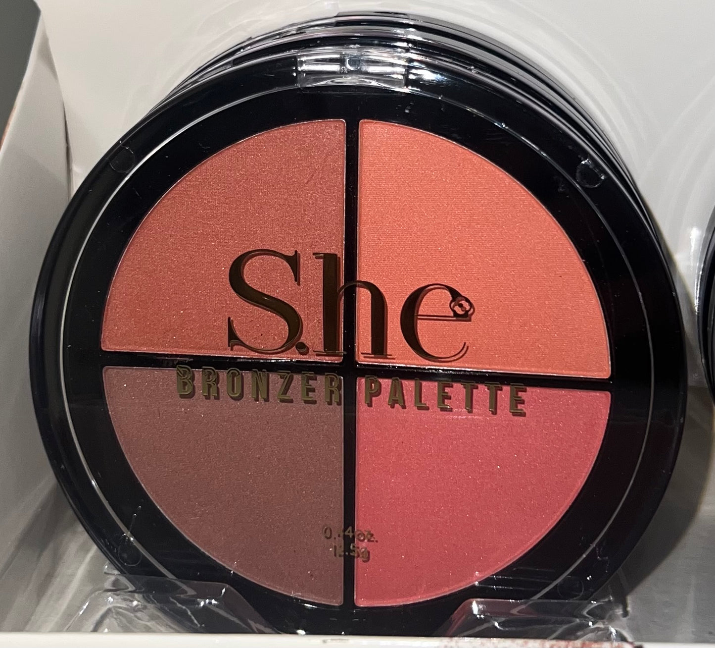 She Bronzer palette