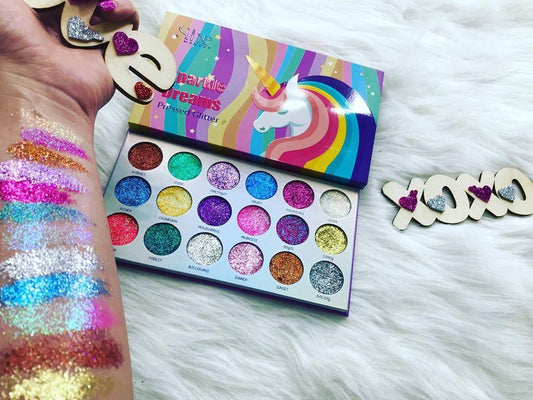 Sparkle Dreams Pressed Glitter Palette